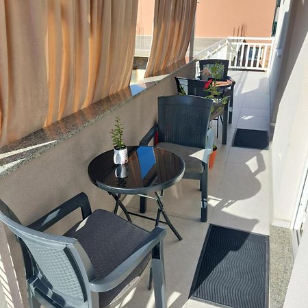 נאום Apartmani Perla מראה חיצוני תמונה
