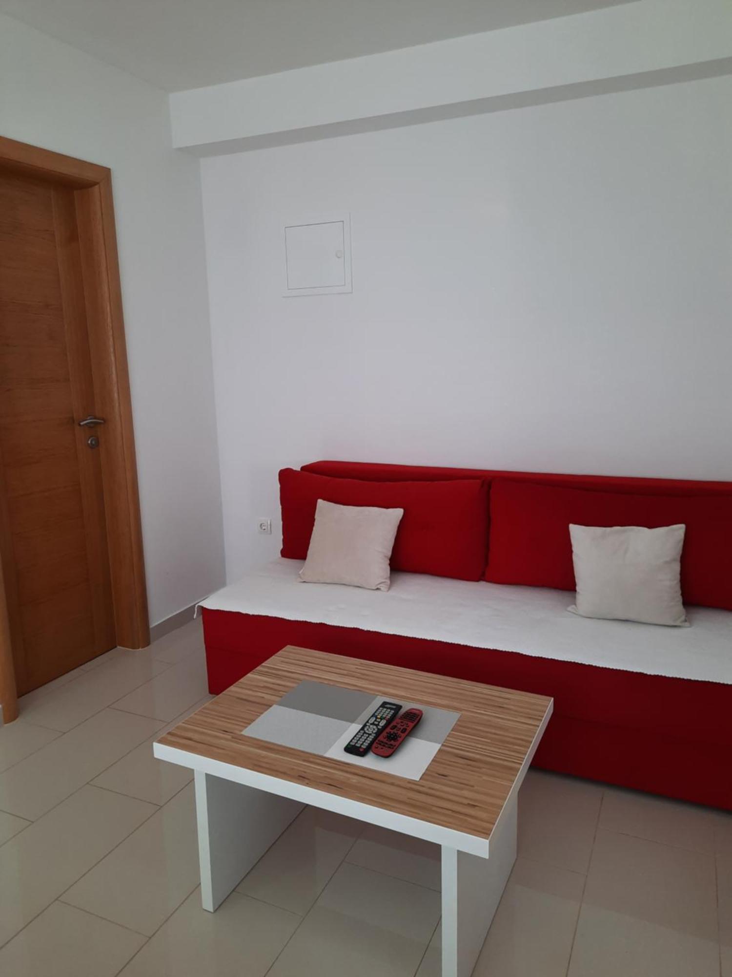 נאום Apartmani Perla מראה חיצוני תמונה